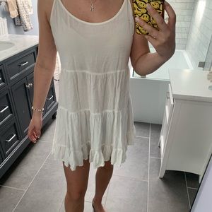 COMFORTABLE Off white brandy dress(perf for summer